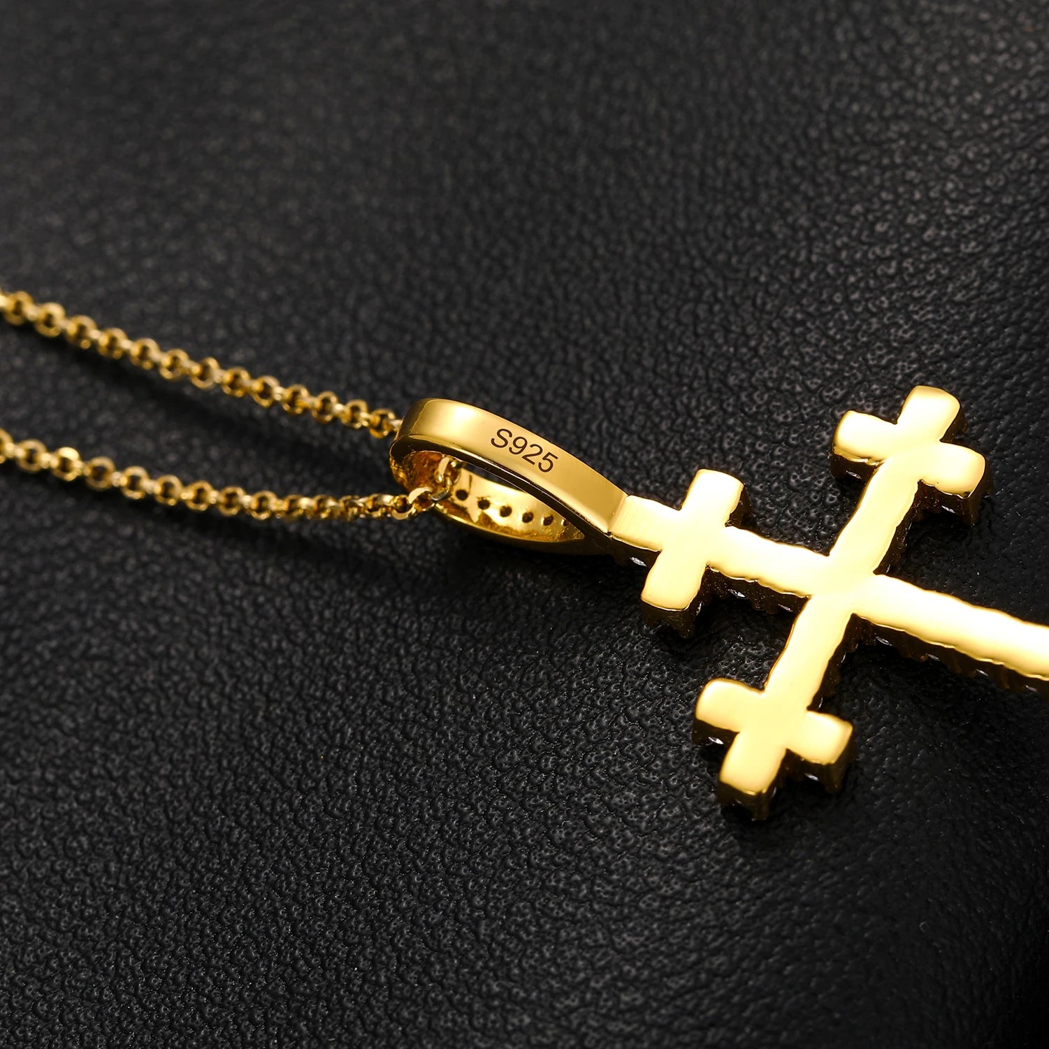 S925 Moissanite Square Celtic Cross Pendant - Icedgame & Co