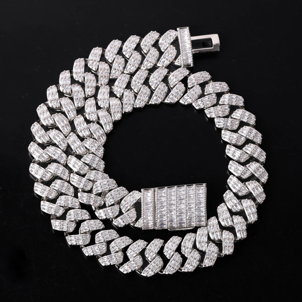 20MM BAGUETTE CUT DIAMOND NECKLACE