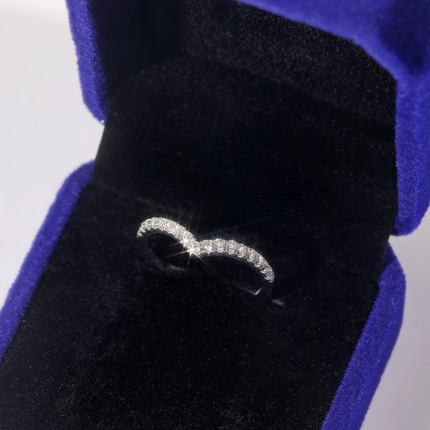 S925 Moissanite V Band Diamond Ring