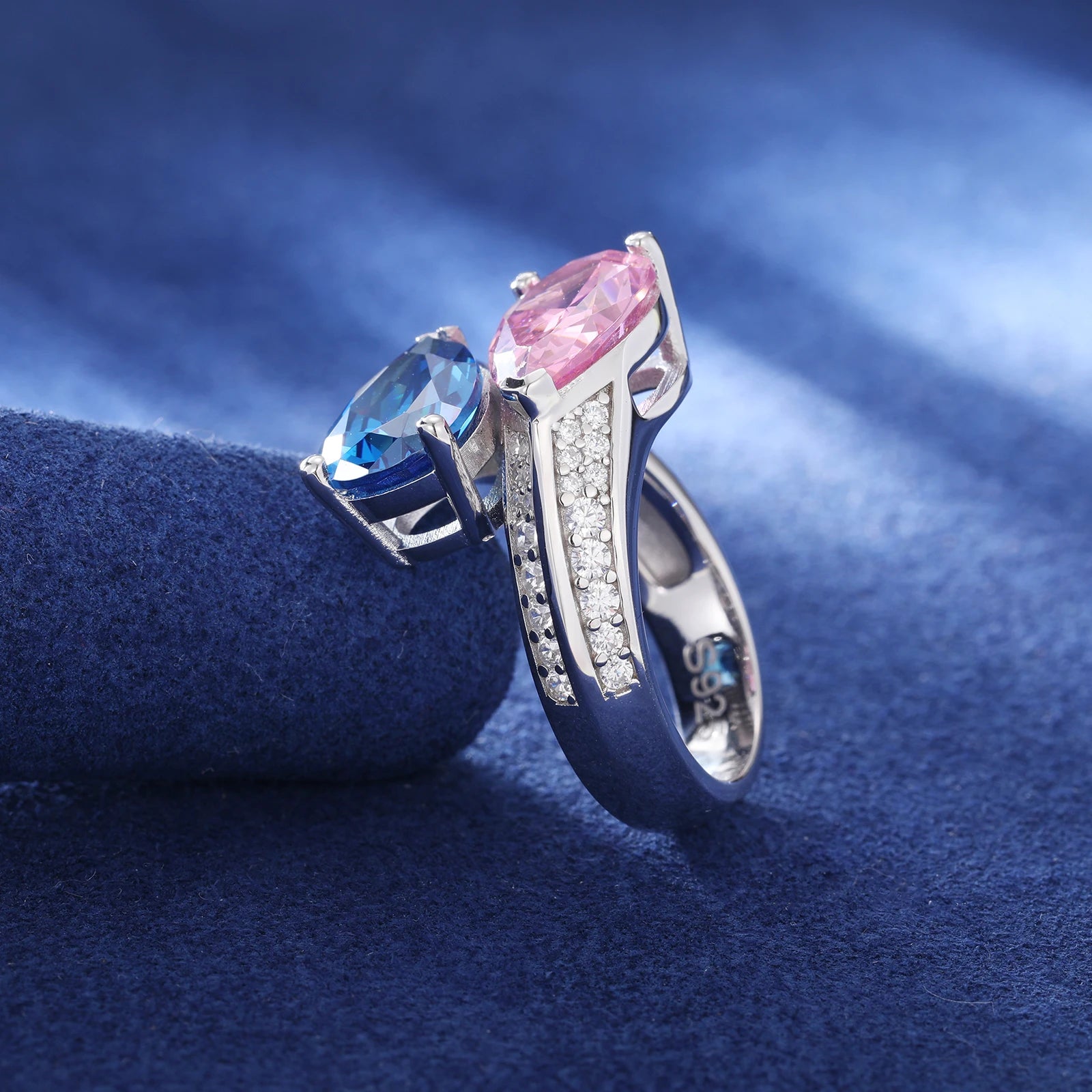 S925 Moissanite Pink & Blue Gem Ring - Icedgame & Co