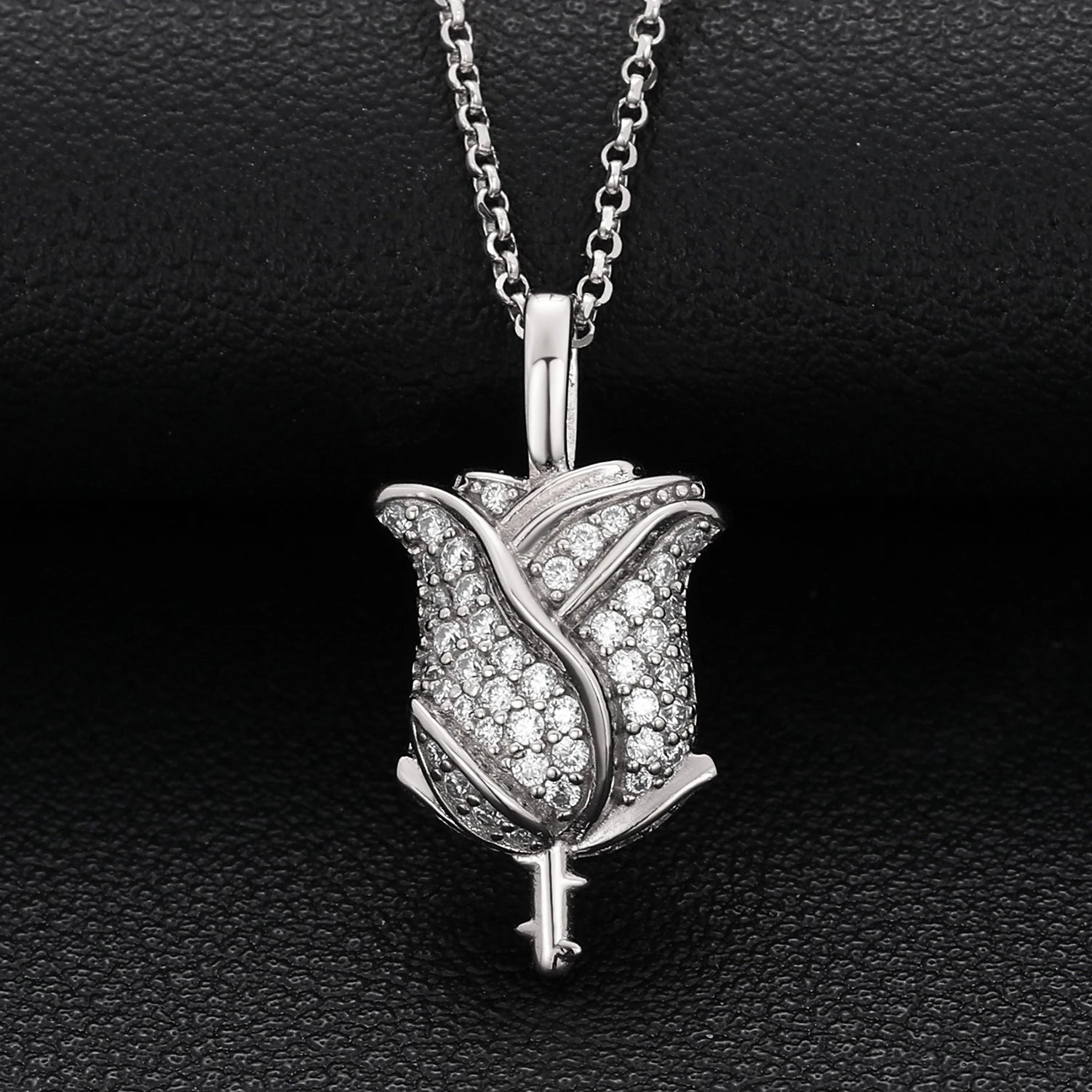 S925 Moissanite Mini Iced Out Baguette Rose Flower Diamond Pendant - Icedgame & Co