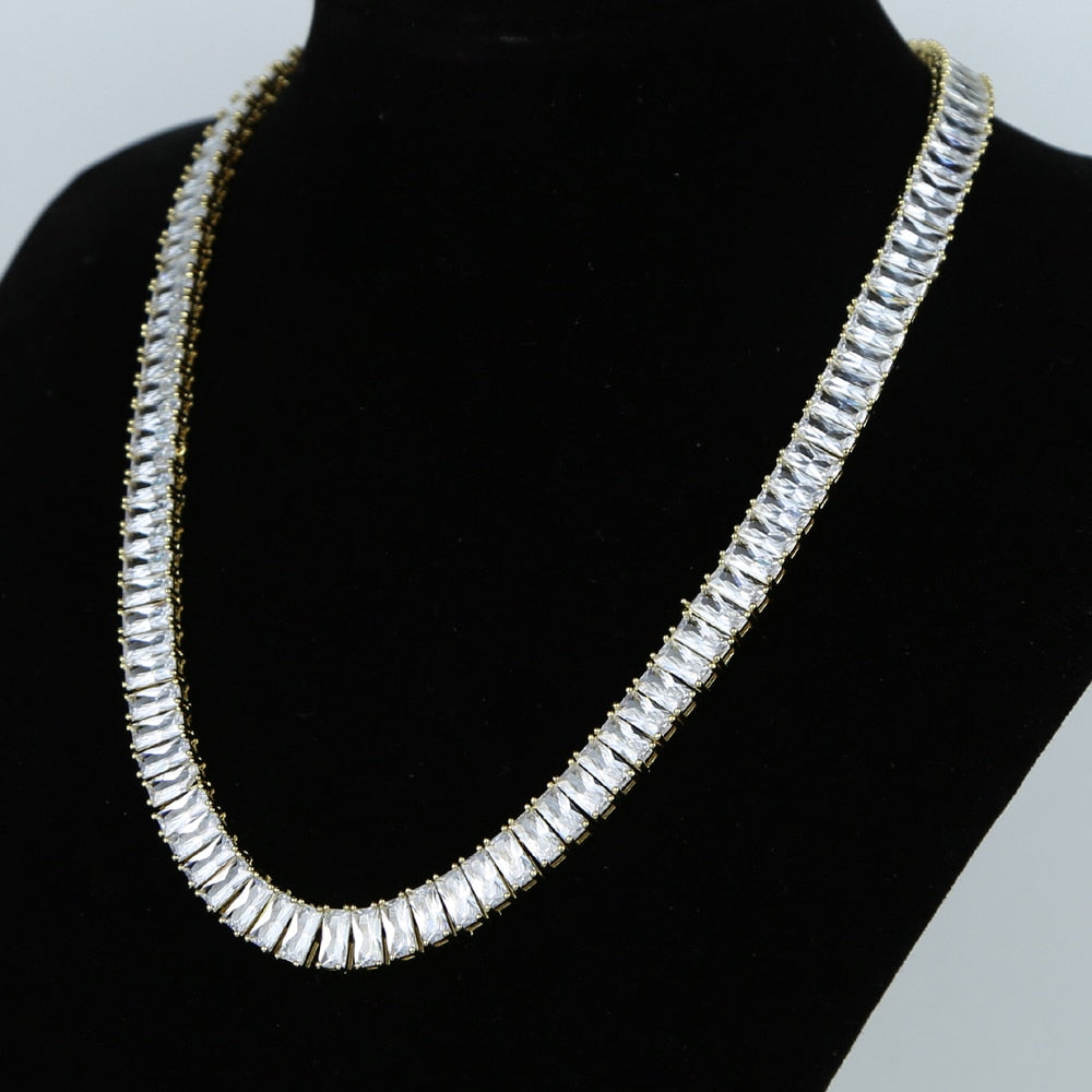 Baguette Tennis Chain Neckace in Gold/White Gold