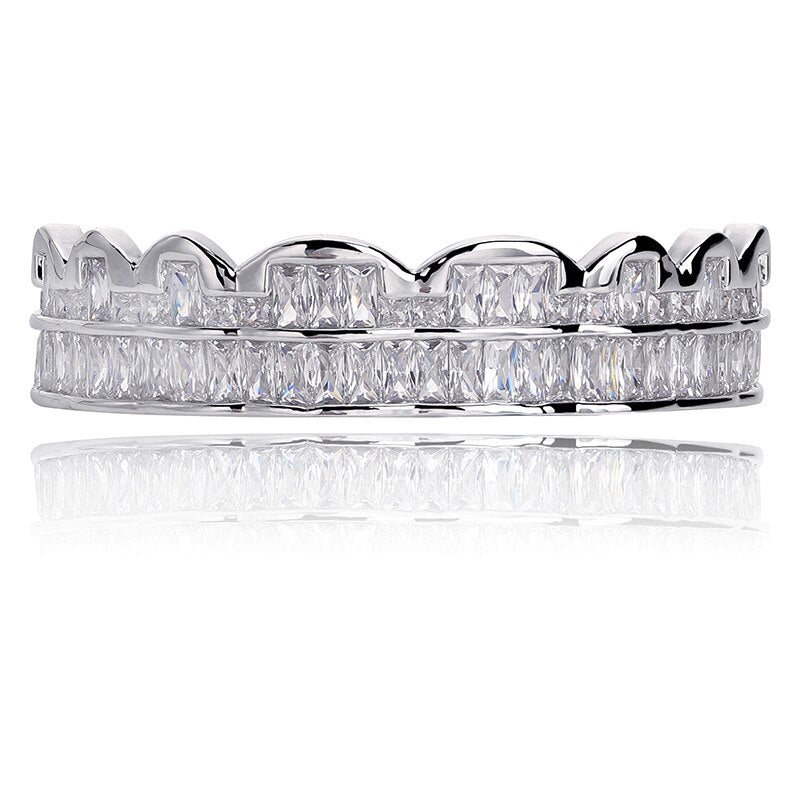 8 Teeth Iced Luxury Baguette Grillz in White Gold