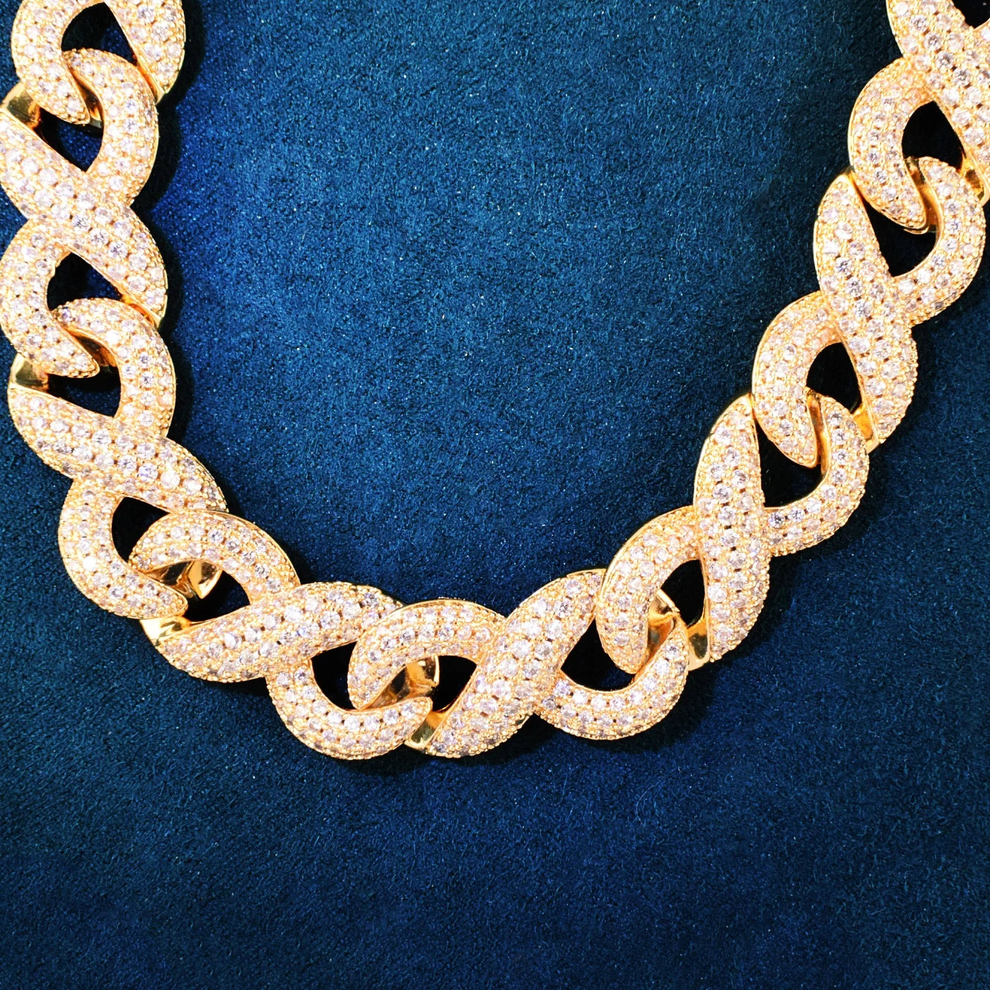 INFINITY CUBAN LINK CHAIN NECKLACE - 15MM