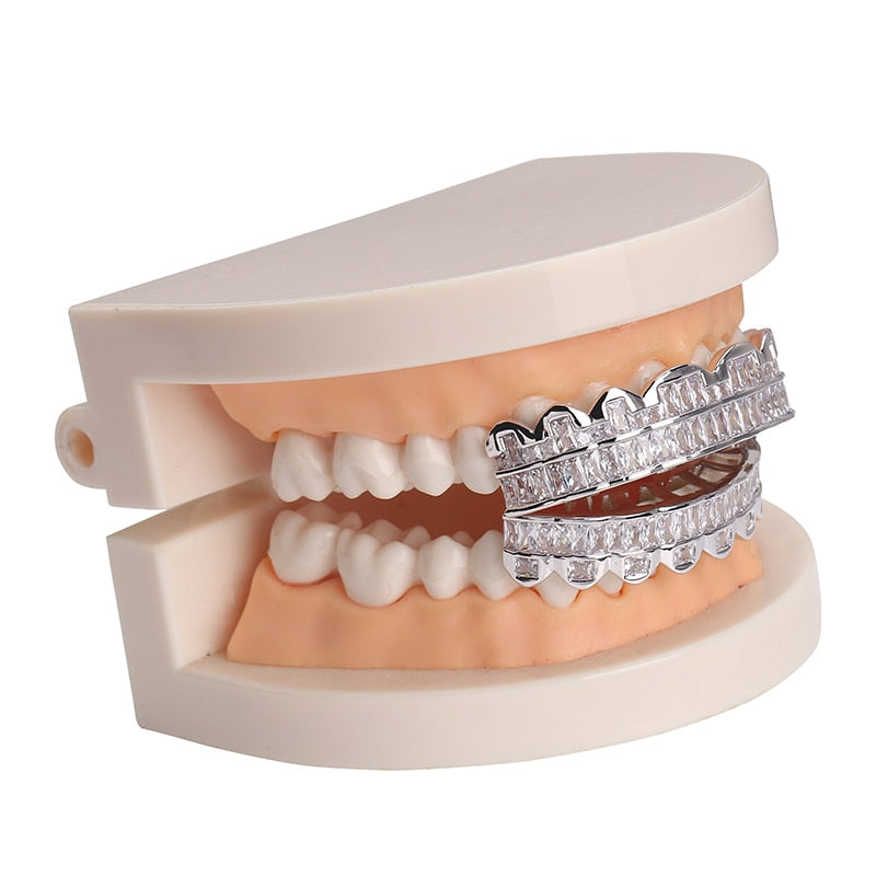 8 Teeth Iced Luxury Baguette Grillz in White Gold