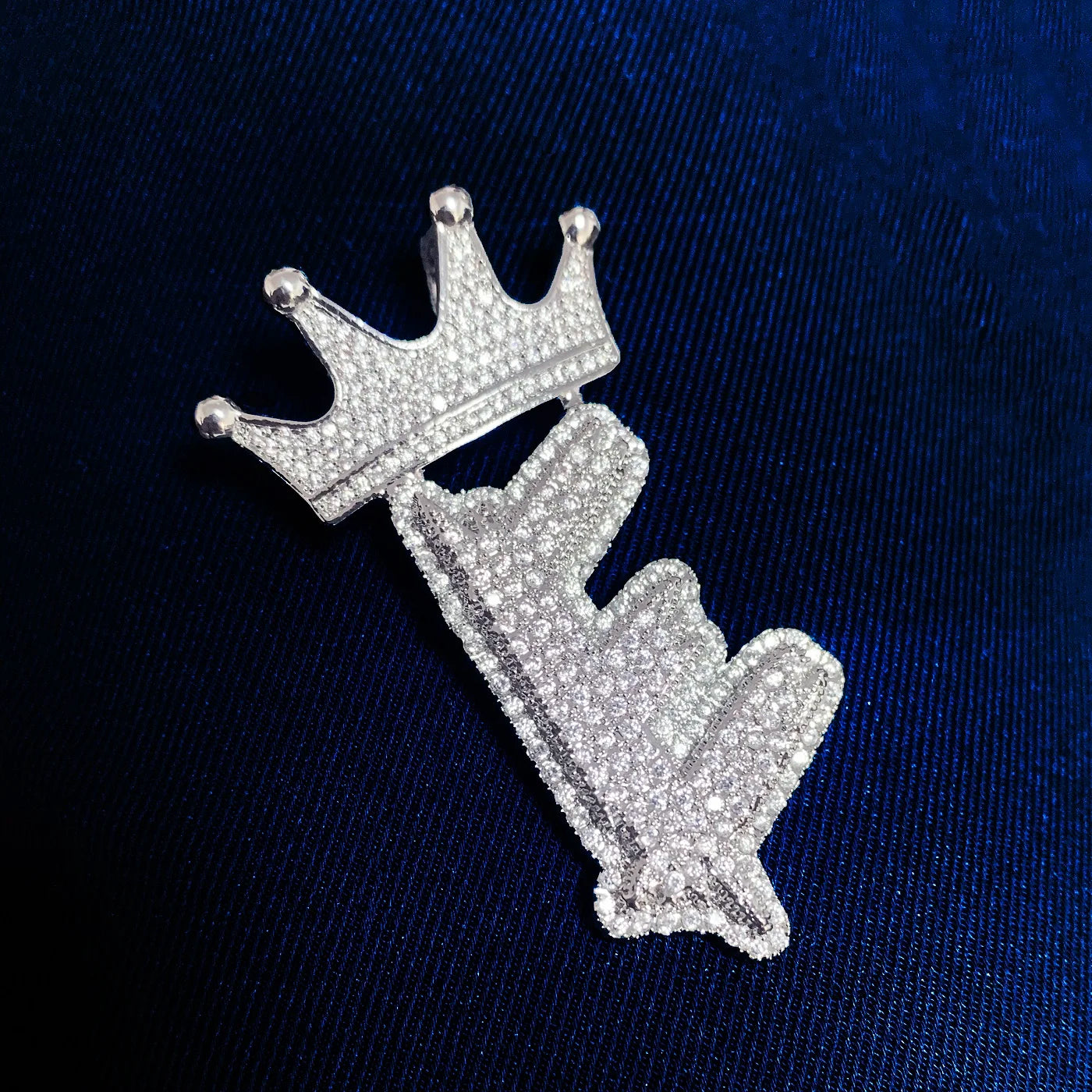 Crown Bail A-Z Single Layer Brush Font Letter Pendant