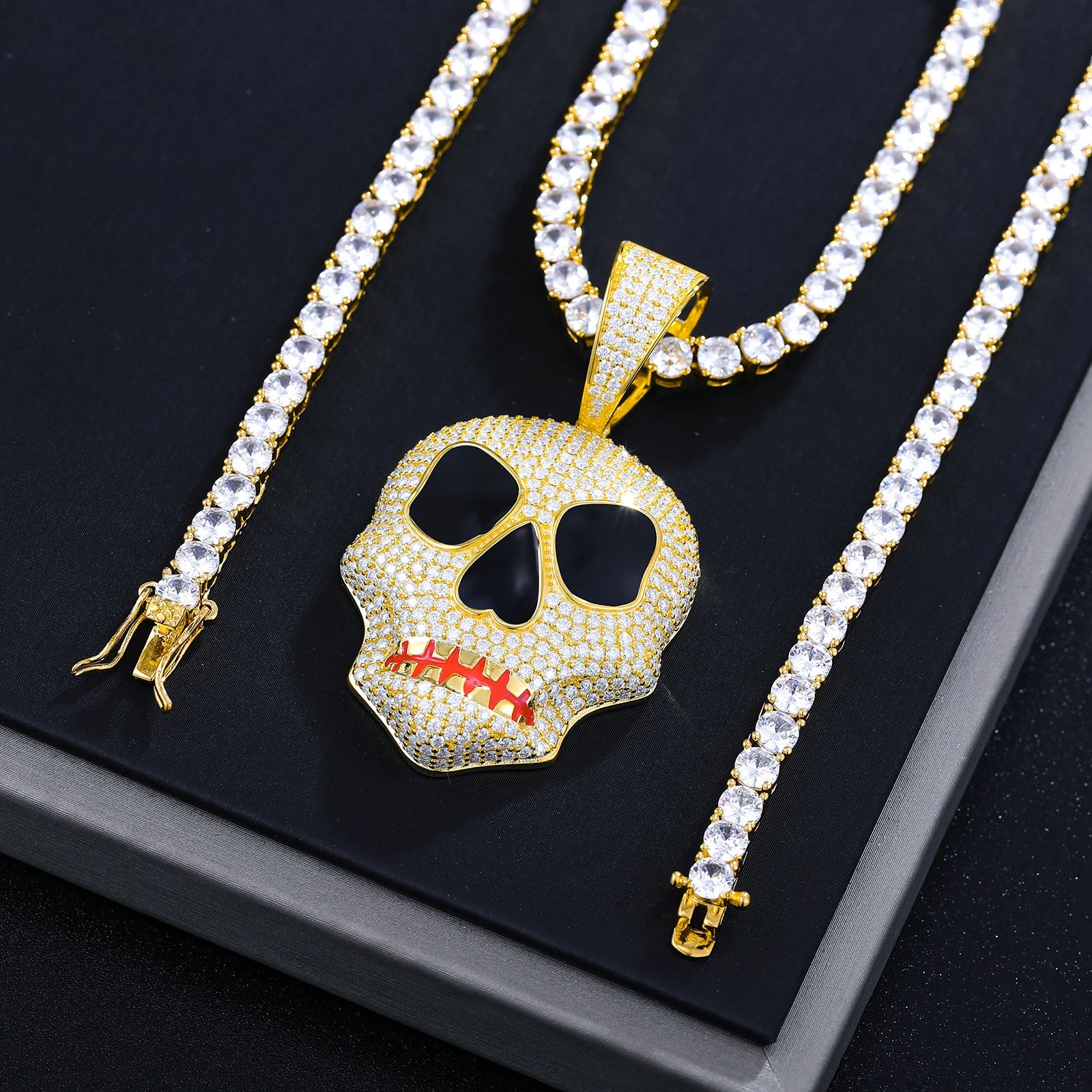 S925 Moissanite Black-Eye Skull Pendant - Icedgame & Co