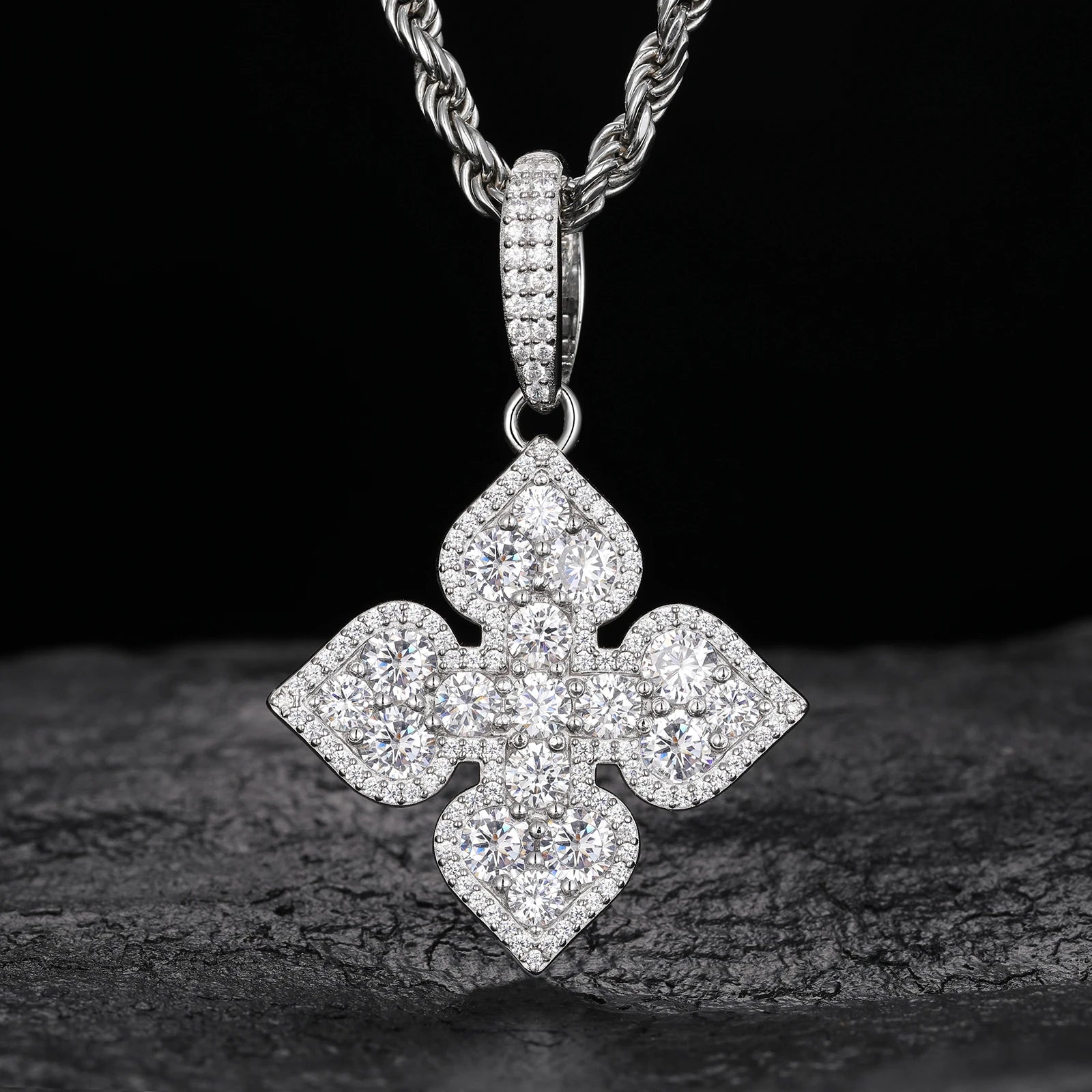 S925 Moissanite Clover Diamond Pendant