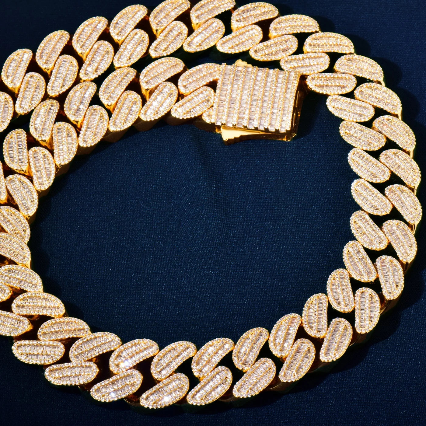 Miami Baguette Cuban Link Chain Necklace - 21mm