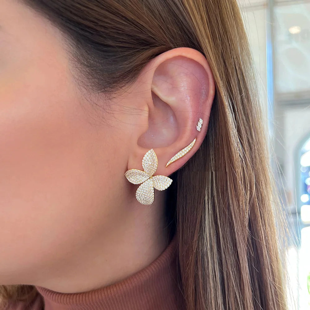 Women's Elegant Leaf Earrings