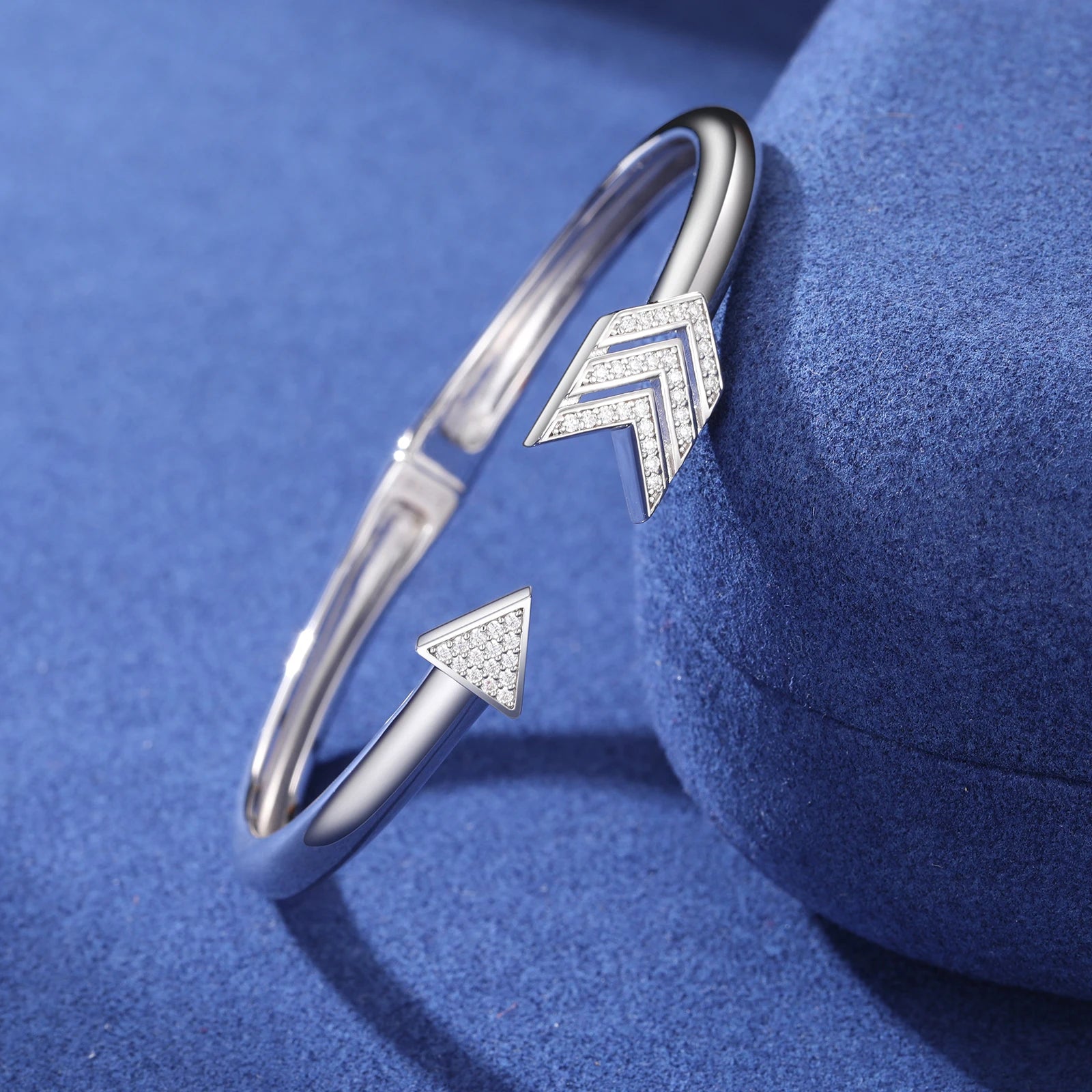 New S925 VVS Moissanite Premium Arrow Sterling Silver Men Cuff Bracelet