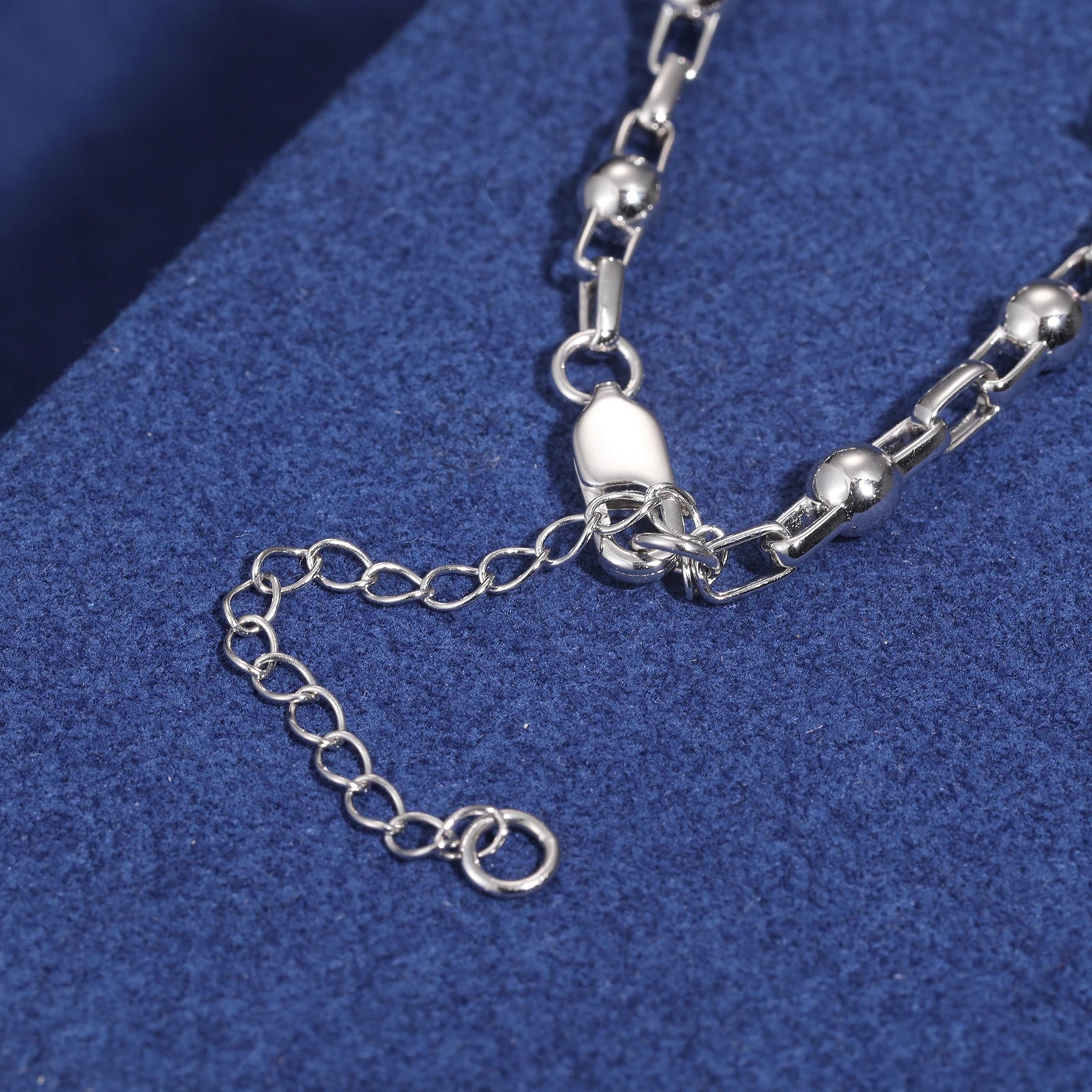 S925 Moissanite Diamind Ball and Box Chain Diamond Necklace - White Gold