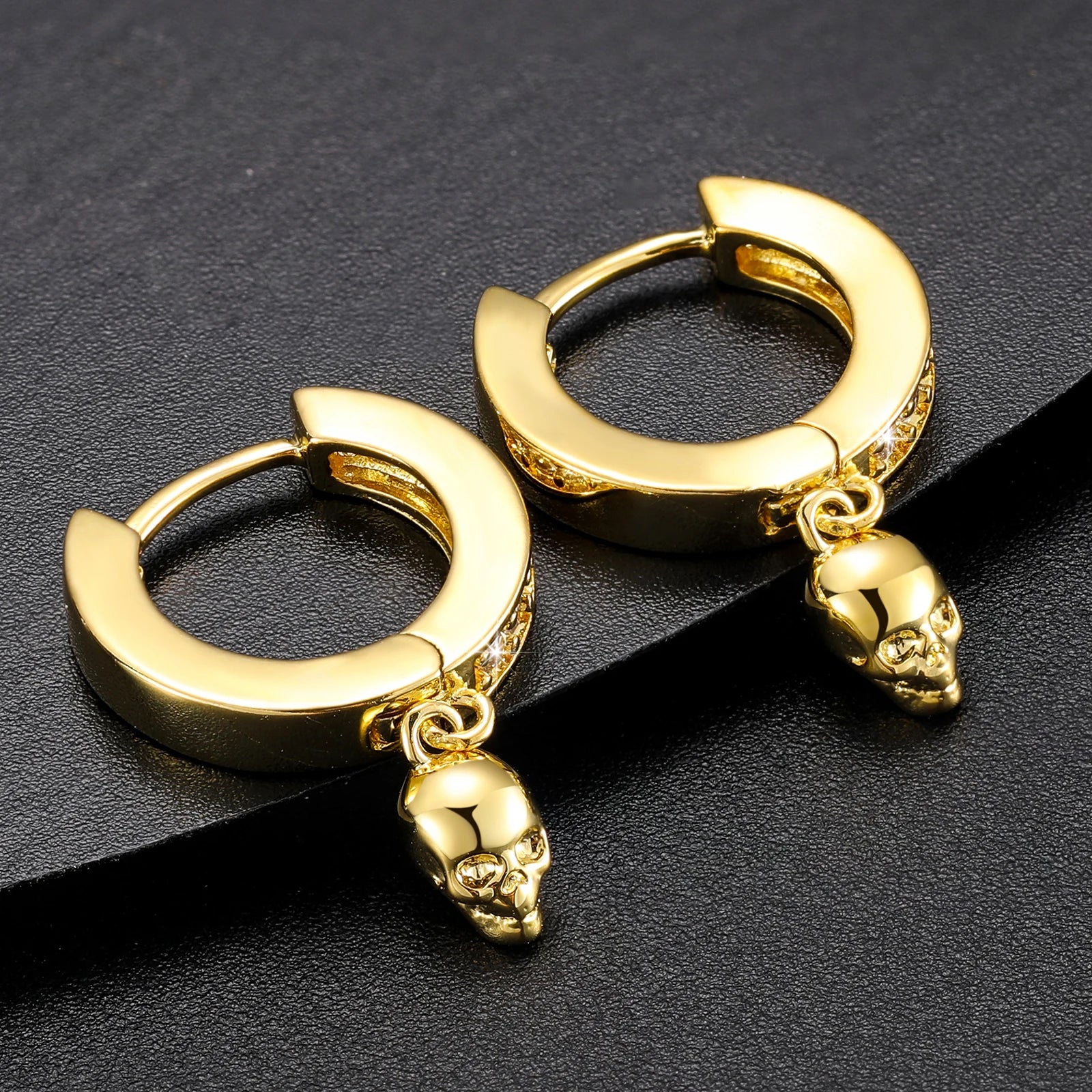 S925 Moissanite Skull Huggie Earrings - Gold
