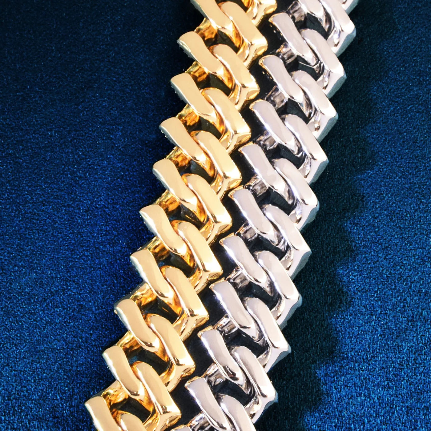 15mm Baguette Diamond Prong Cuban Link Necklace