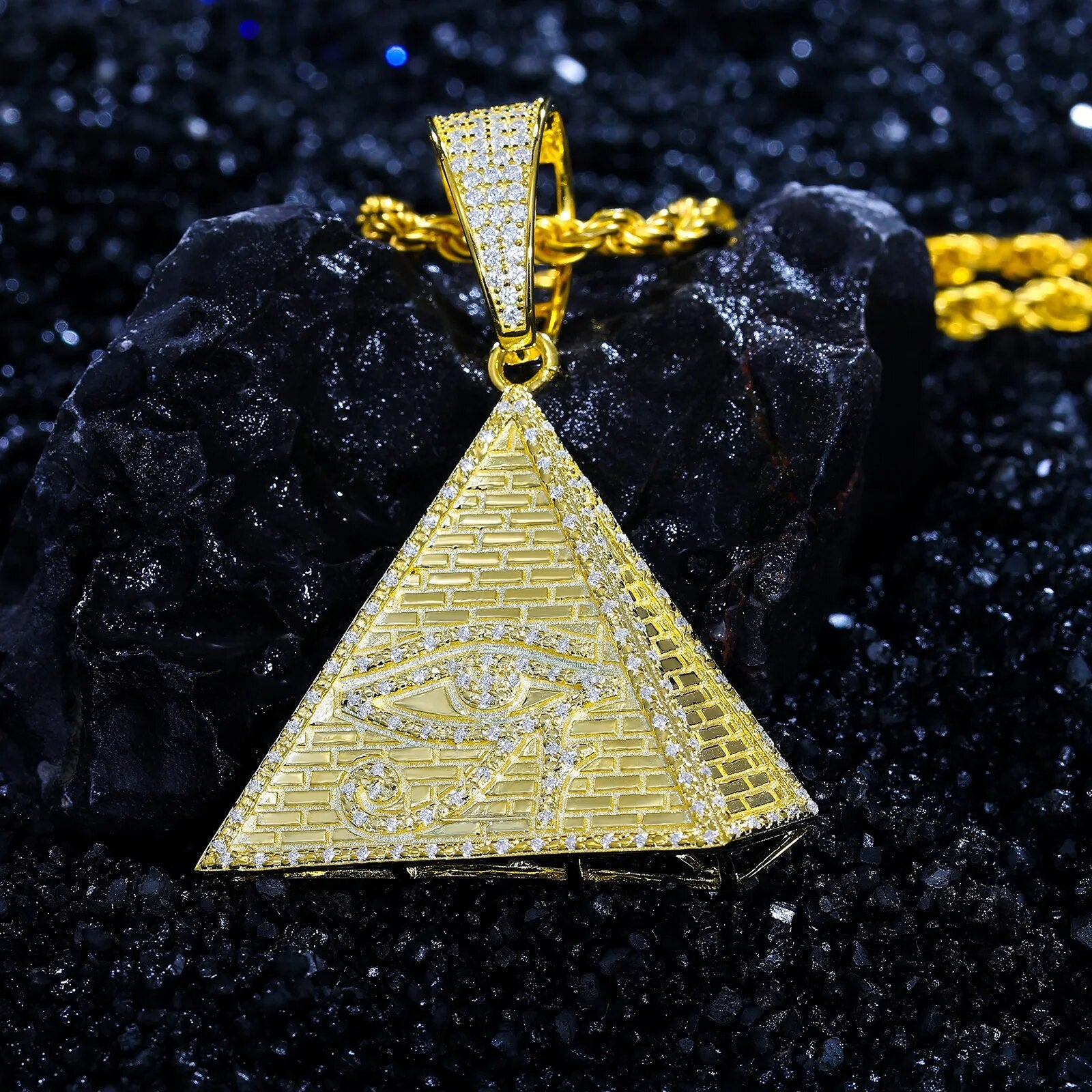 S925 Moissanite Pyramid Pendant