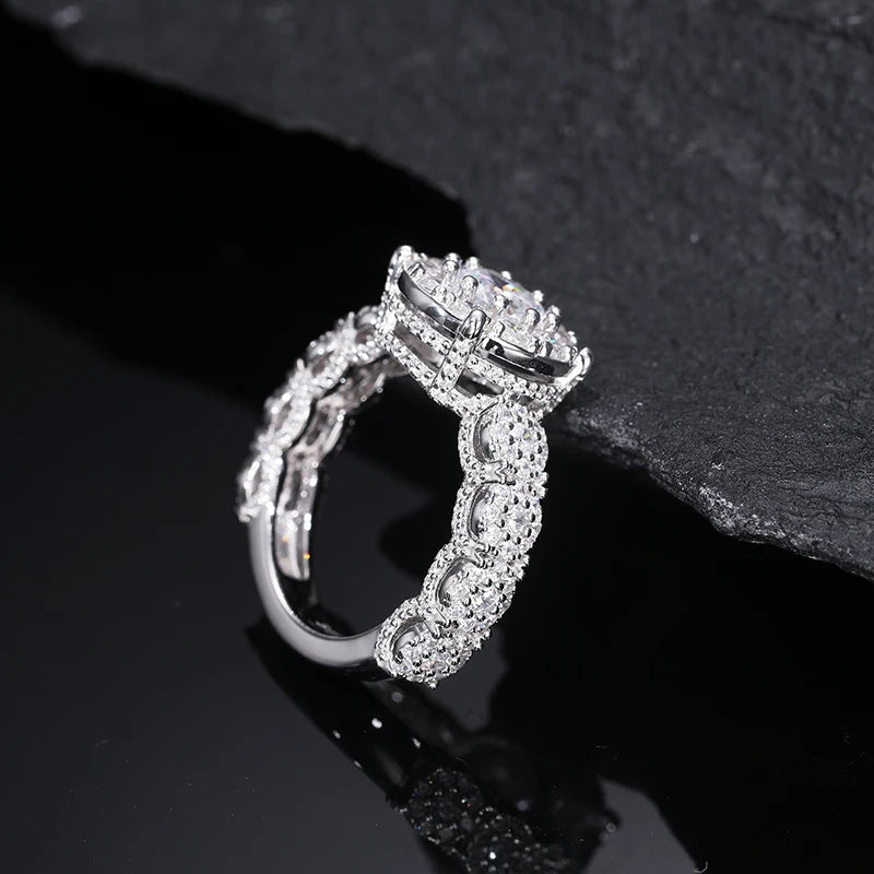 S925 Moissanite Round Cut Halo Clustered Diamond Ring - Icedgame & Co