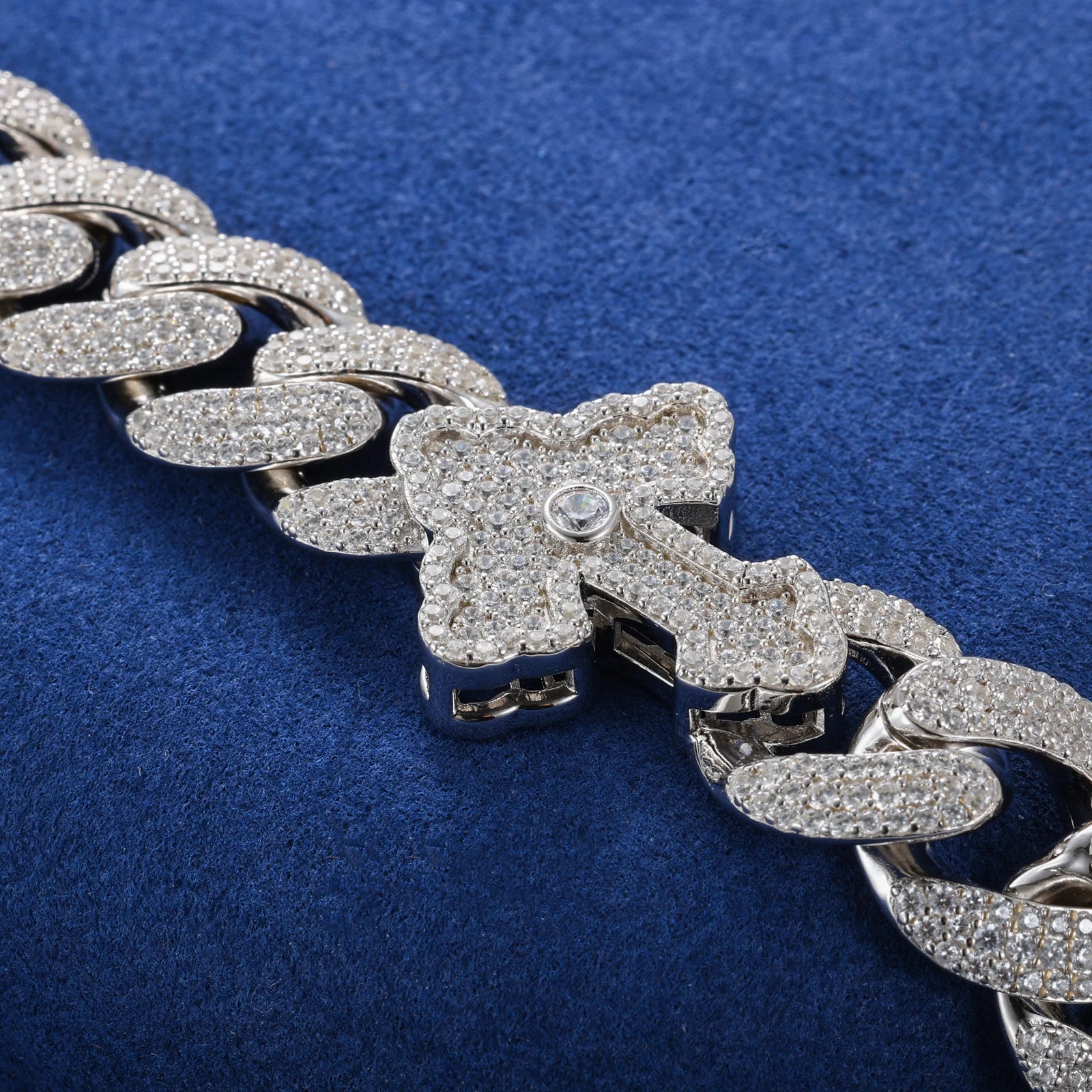 S925 Moissanite Royal Cross Stationed Cuban Link Chain - 23mm