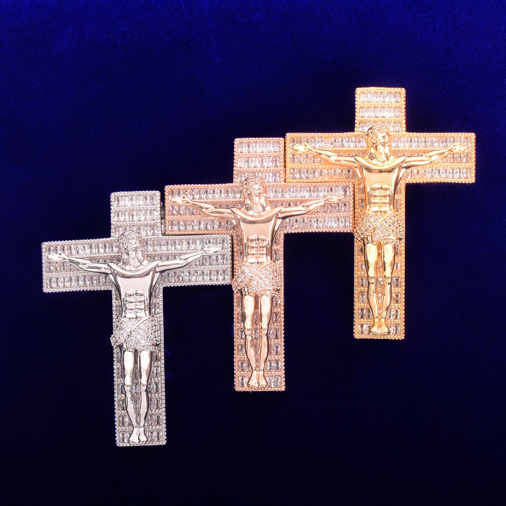 Iced Crucifix Pendant in Gold/White Gold