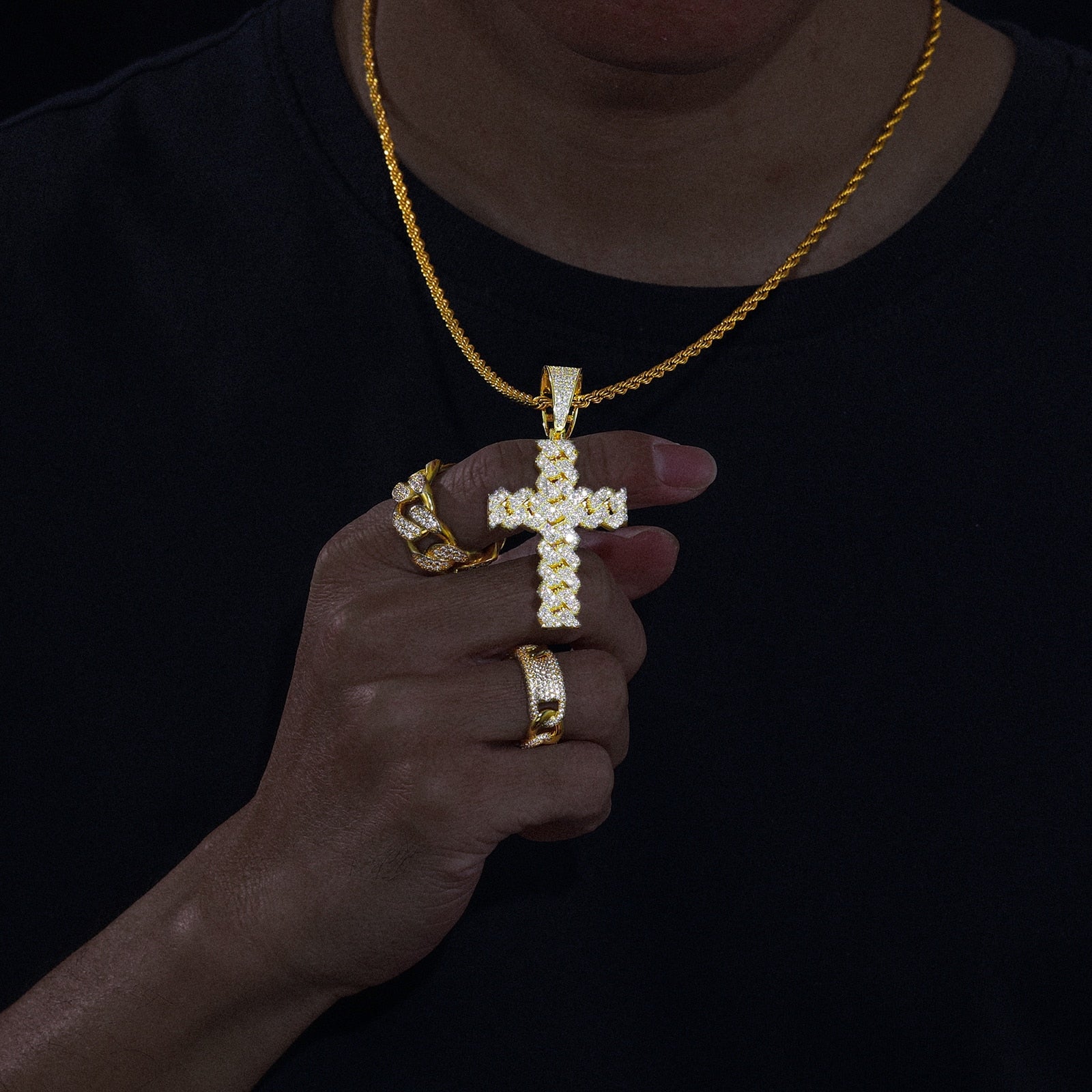 S925 Moissanite Prong Cuban Cross Pendant
