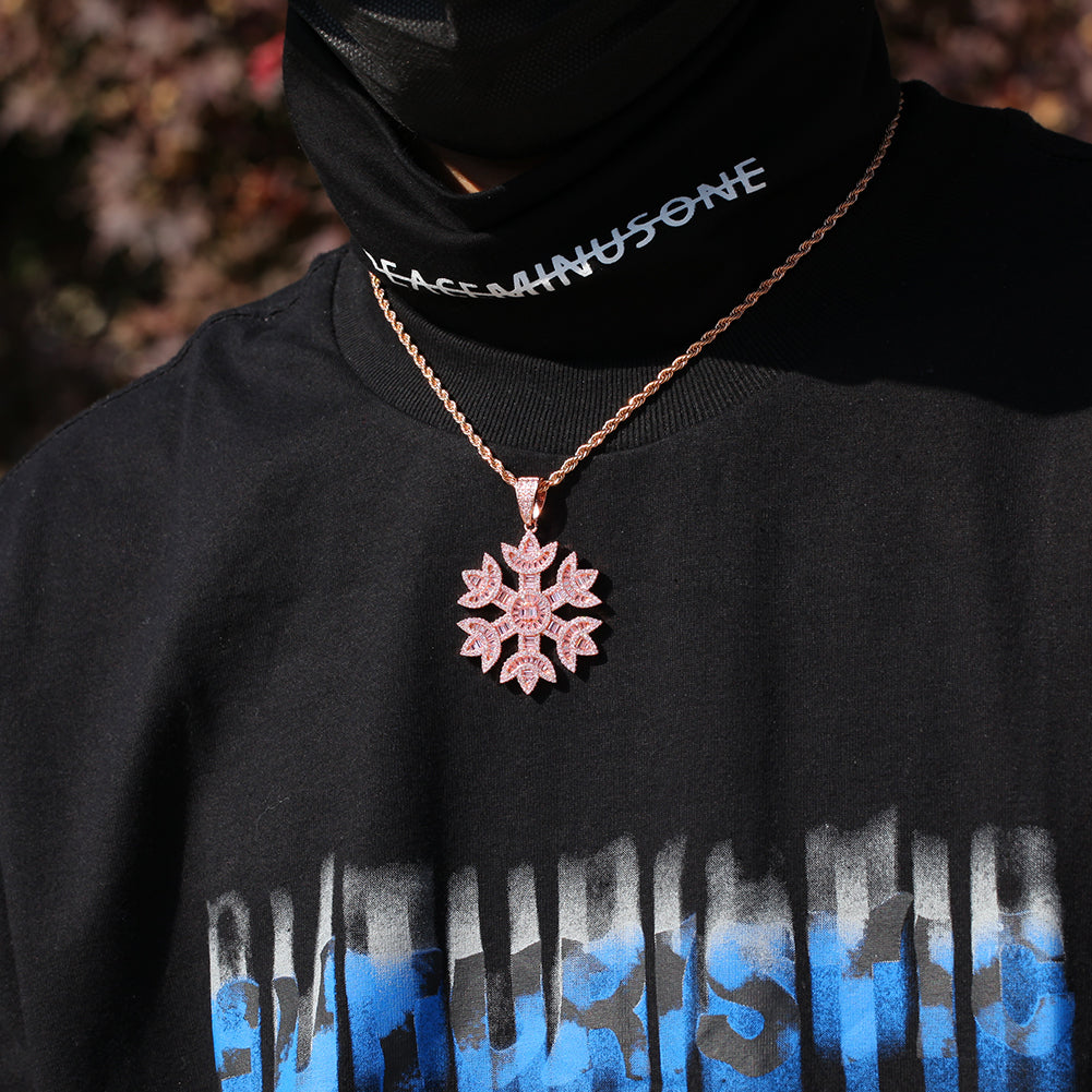 Snowflake - Pendant in Rose Gold w/Chain