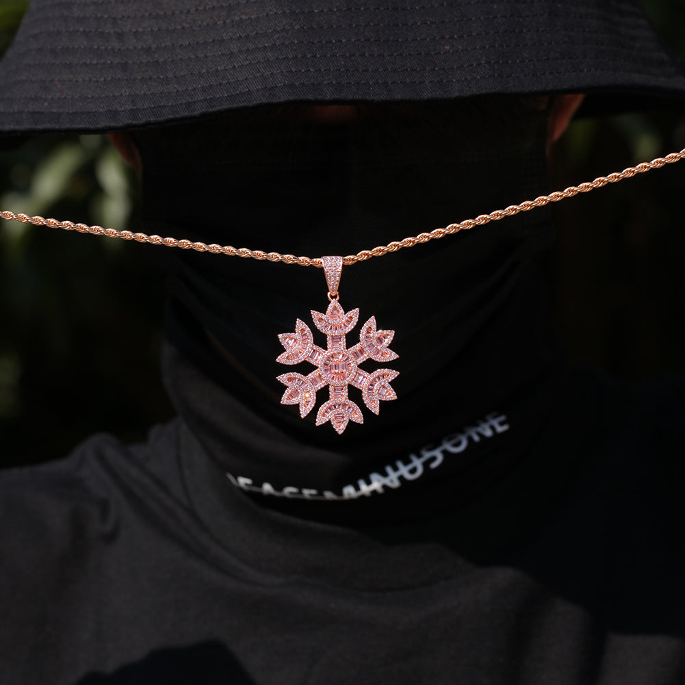 Snowflake - Pendant in Rose Gold w/Chain