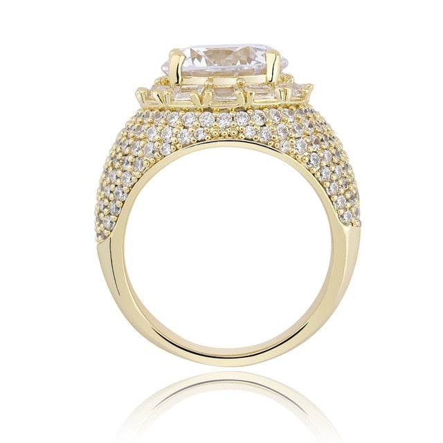 Clustered Diamond Band Ring