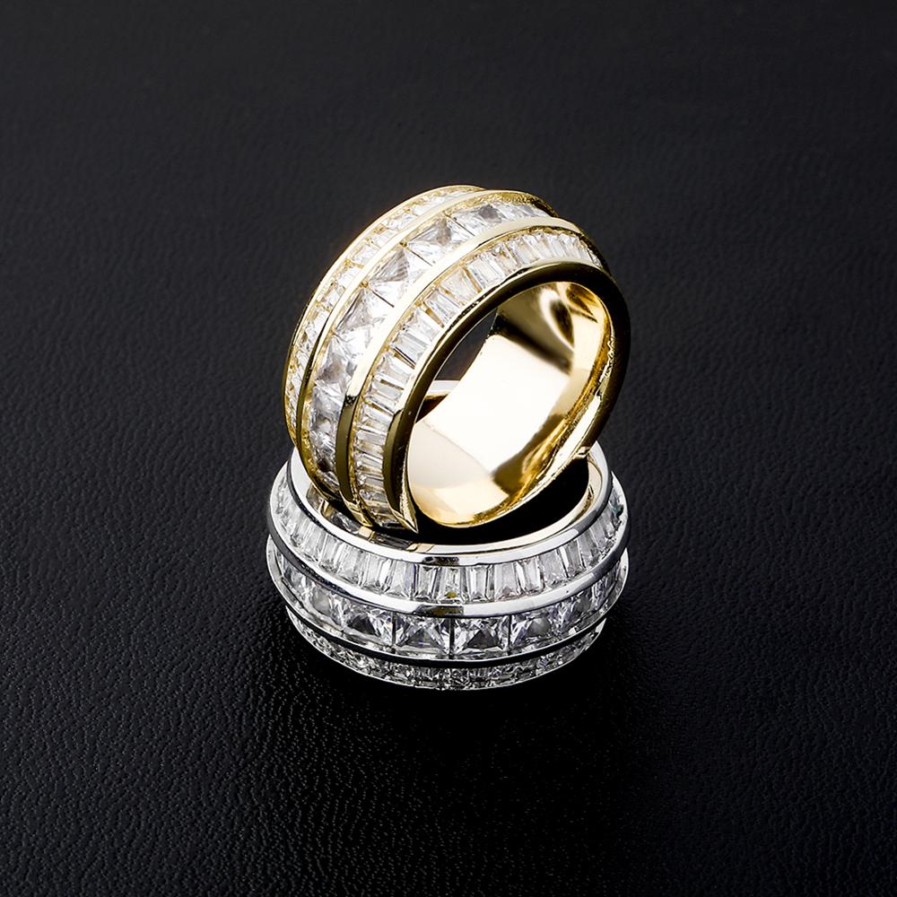 Icy Baguette Layered Ring in Gold / White Gold V.1