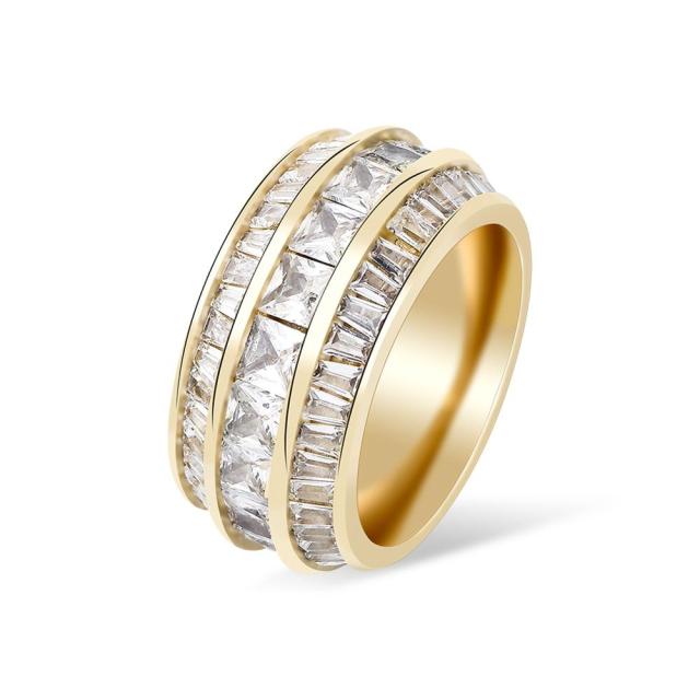 Icy Baguette Layered Ring in Gold / White Gold V.1