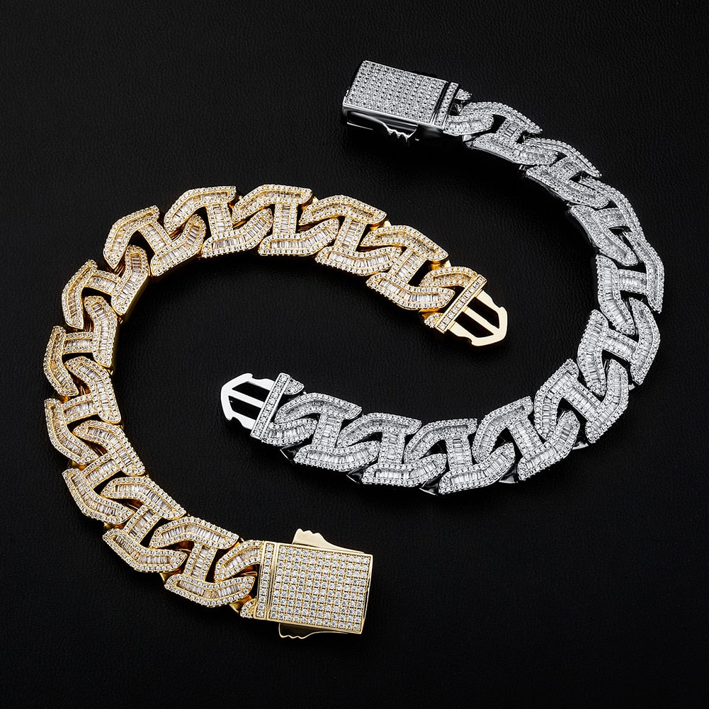 16mm Prong Baguette Curb Chain Link Necklace